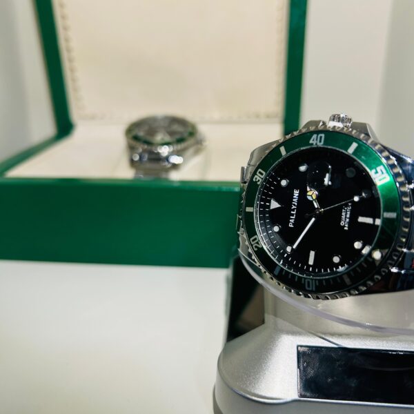 Relógio Prata Com Verde (Fundo Preto) Modelo Rlex Pallyjane - Imagem 3